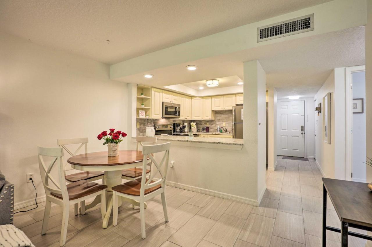 St Augustine Getaway With Porch 1 Block To Beach! 圣奥古斯丁 外观 照片