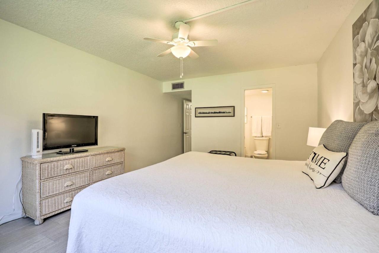 St Augustine Getaway With Porch 1 Block To Beach! 圣奥古斯丁 外观 照片