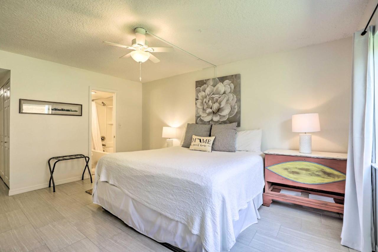 St Augustine Getaway With Porch 1 Block To Beach! 圣奥古斯丁 外观 照片